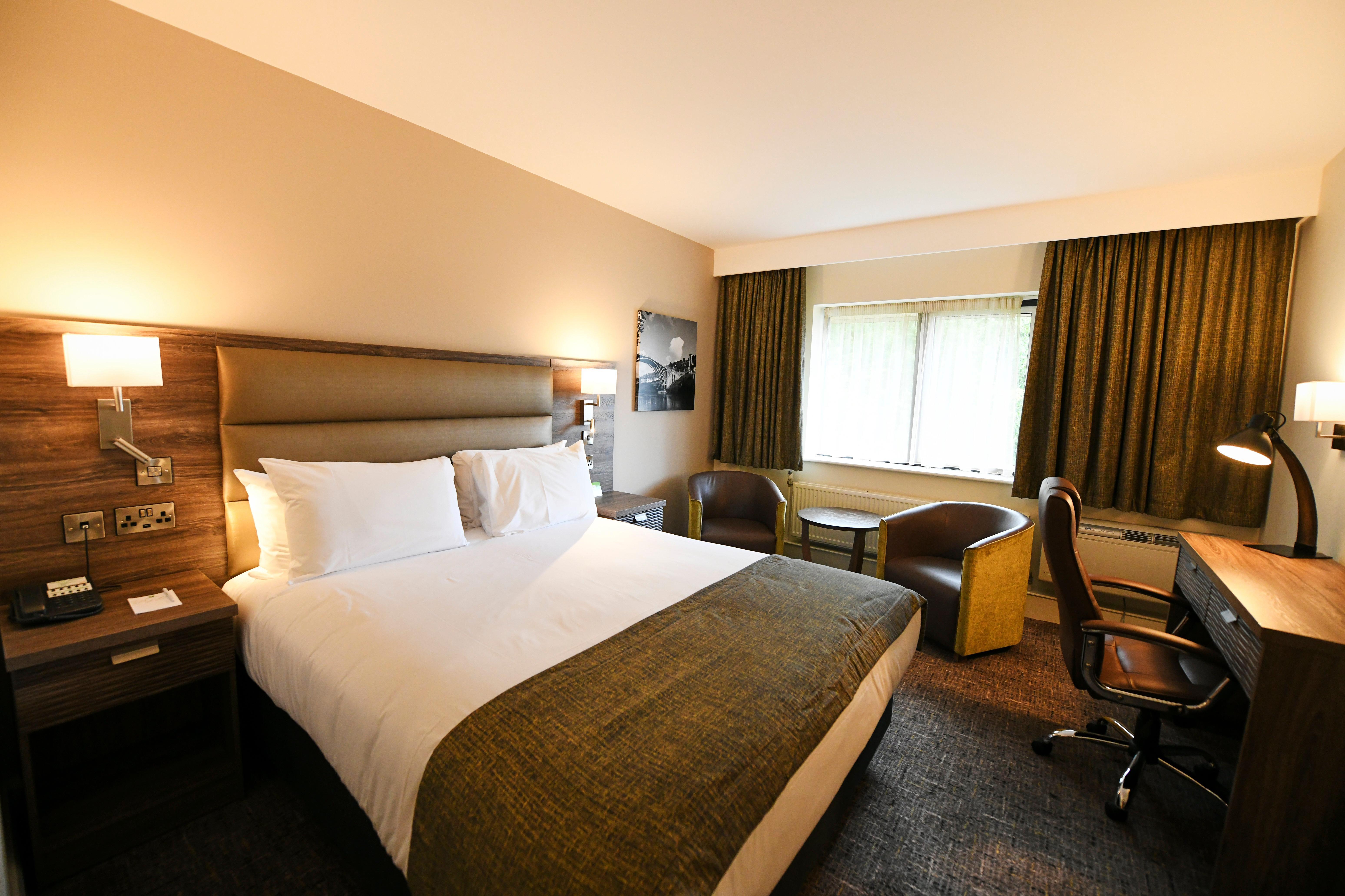 Holiday Inn Telford Ironbridge By Ihg Eksteriør bilde