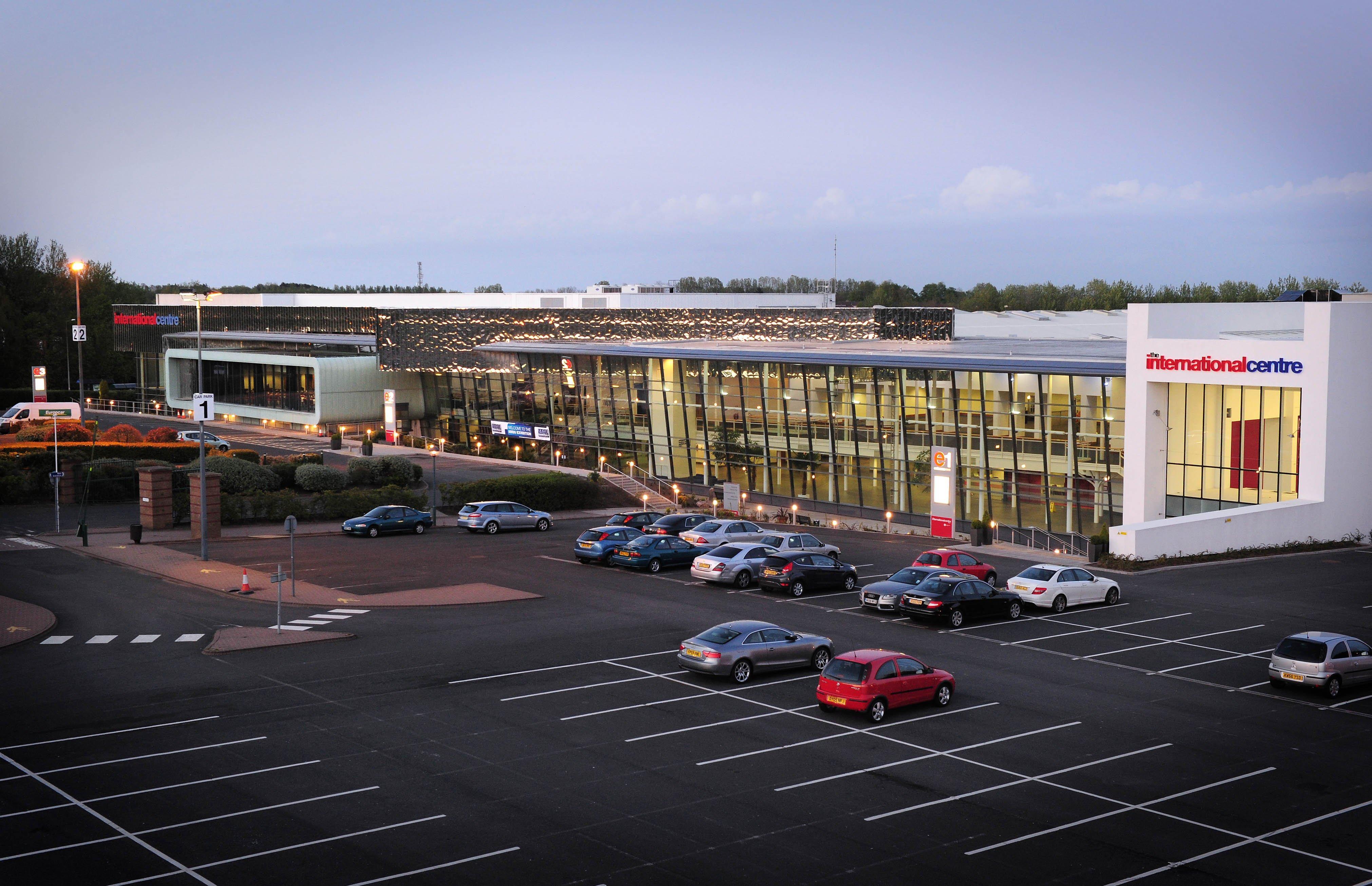 Holiday Inn Telford Ironbridge By Ihg Eksteriør bilde